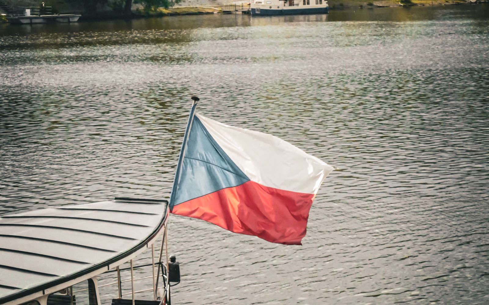 Babí léto na Vltavě: pohodový víkend ve dvou v Praze