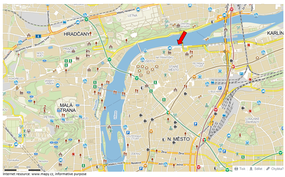 Silvestrovská plavba na lodi v Praze